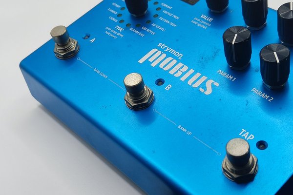 【美品】strymon - Mobius (本体のみ) strymon | MOBIUS | モジュレーション・エフェクター | 製品情報