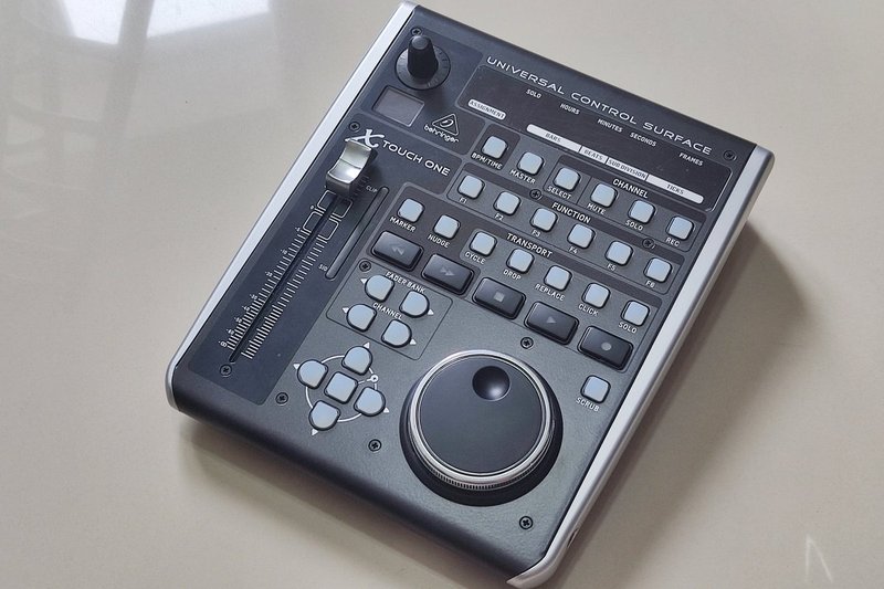 超美品　開封、動作確認のみ　X Touch One Behringer Behringer | Product | X-TOUCH ONE